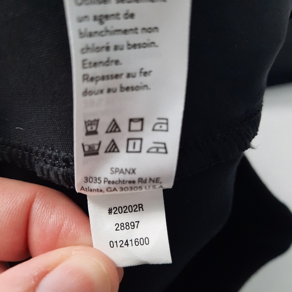 Spanx The Ankle 4 Pocket Perfect Pant Black Skinny Ponte Pants size Medium - Picture 8 of 15